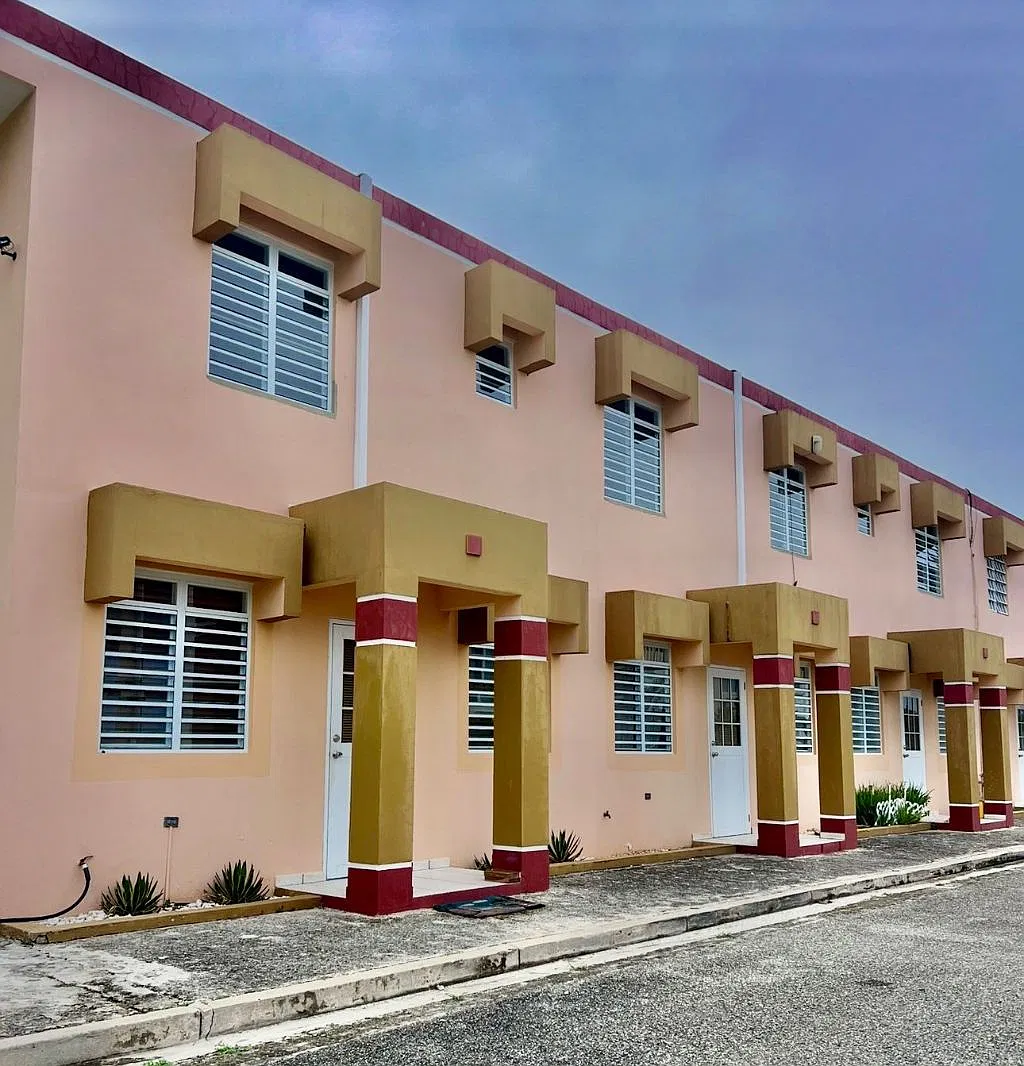1 bed, 1.0 bath, 1183 sqft, $1,000 — Photo 1