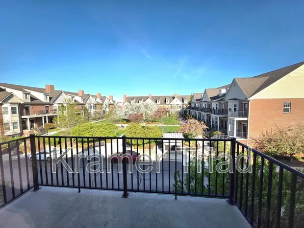 25587 Portico Ln, Novi, MI 48375