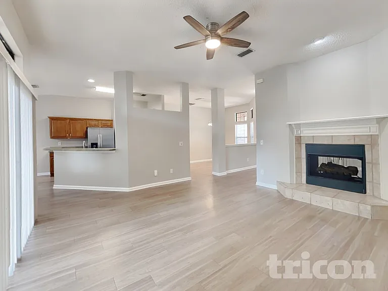 5357 Whitecastle Ct — Photo 3