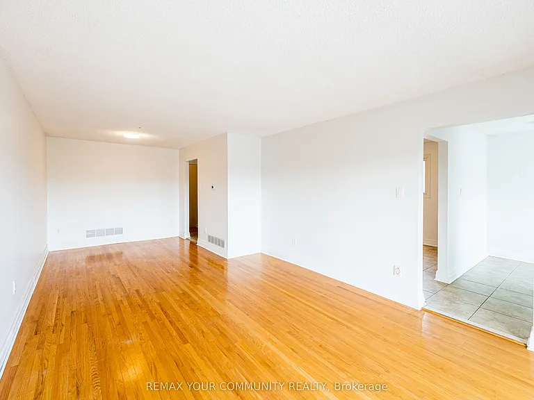 20 Terra Rd #UPPER — Photo 11