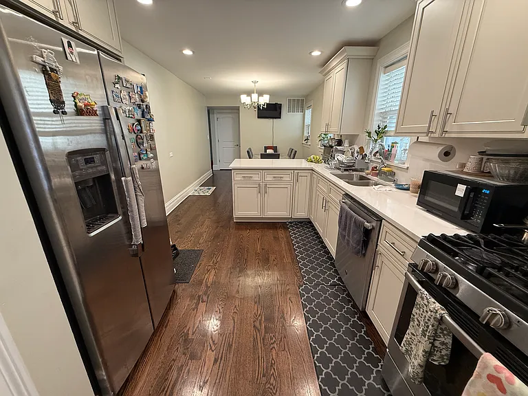6427 N Albany Ave #1 — Photo 11