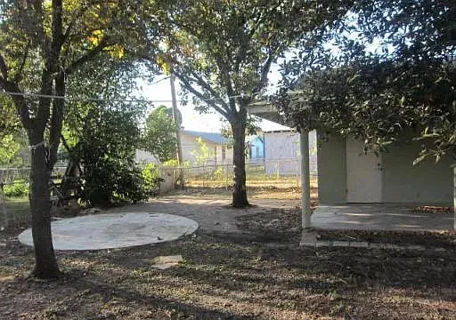 775 Linda Lou Dr — Photo 12