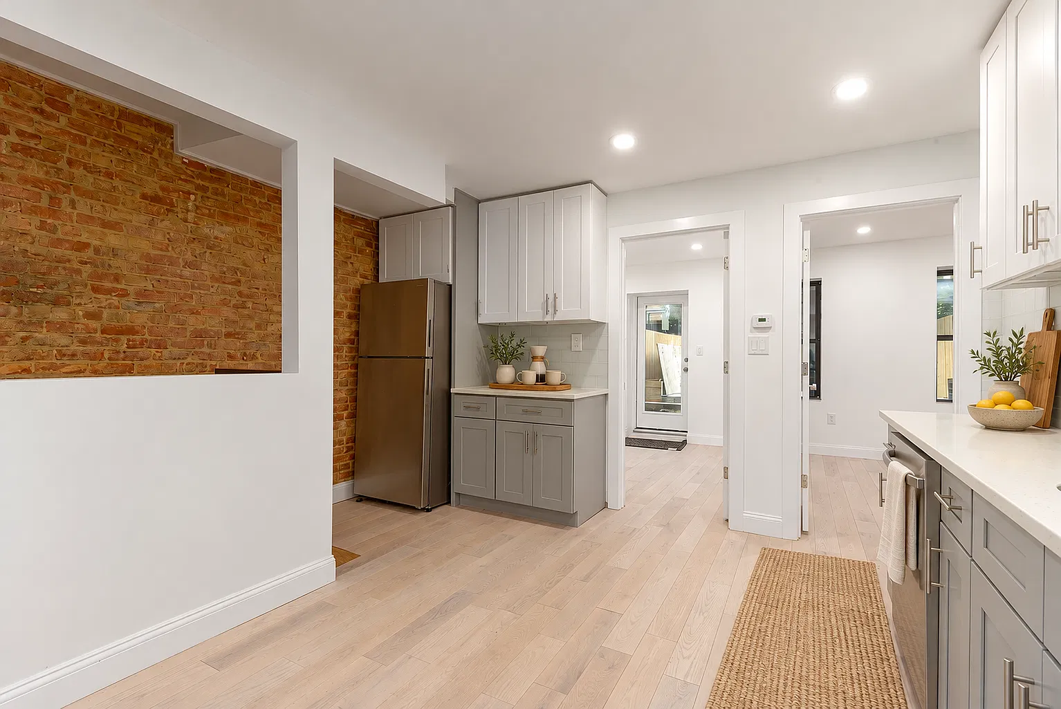 310 Greene Avenue — Photo 4