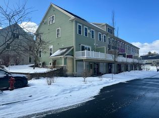 29 Forest Edge Dr, Hanover, NH 03755