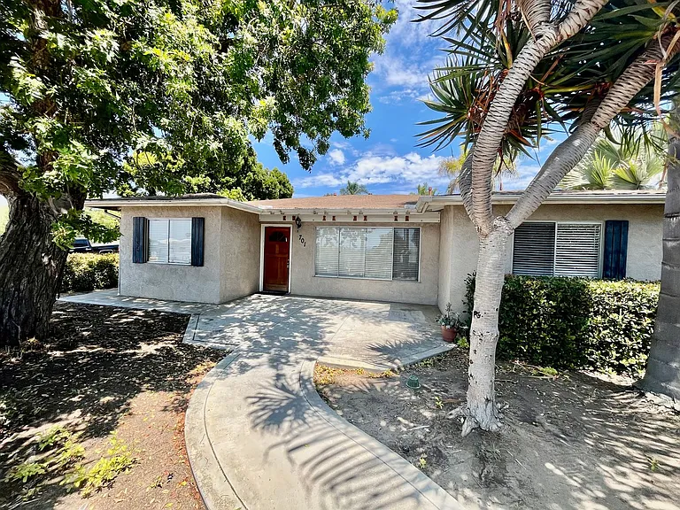 701 Nardo Rd — Photo 8