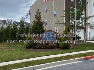 26 Landis Ct, Falling Waters, WV 25419