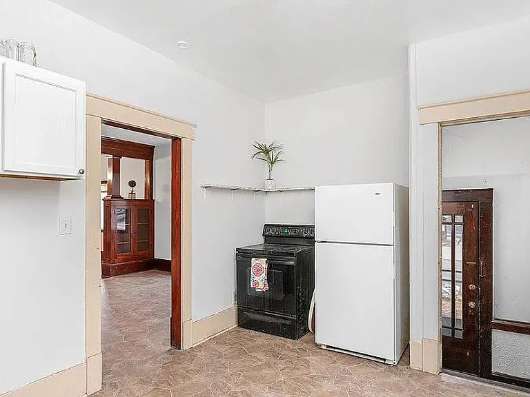 501 W Lenawee St — Photo 10