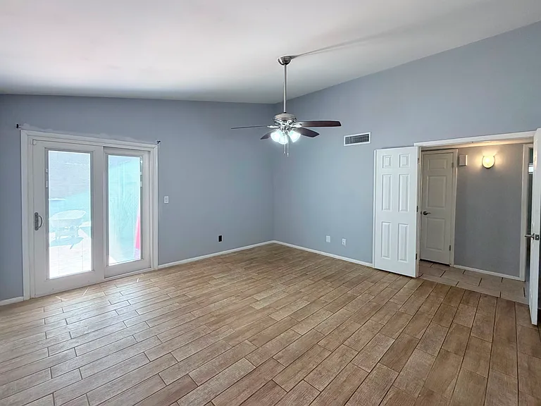 11815 N 65th Dr — Photo 28