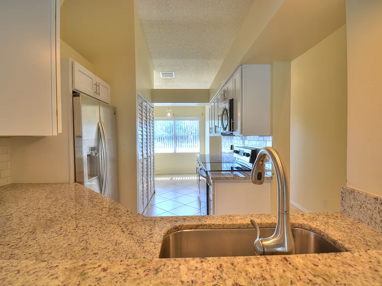169 Grand Oaks Way #204 — Photo 6