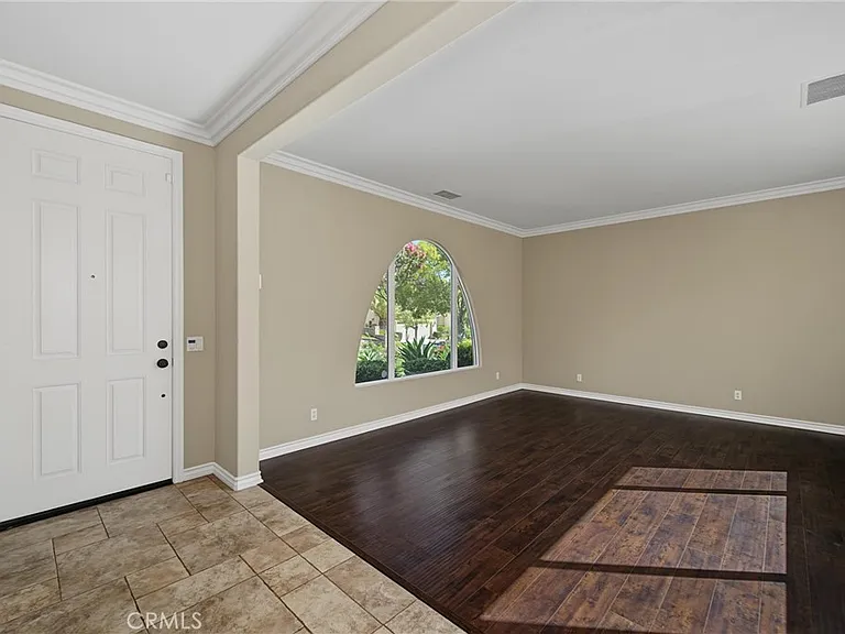1254 Duxbury Cir — Photo 6
