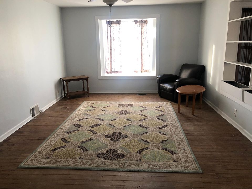 1st image of 411 Cottage Grove Ave
