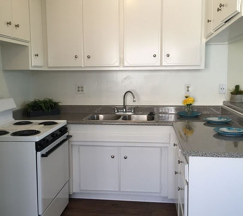 1st image of 21727 Parthenia St APT 4