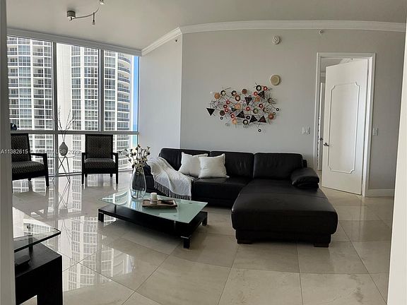 5th image of 18101 Collins Ave APT 1108