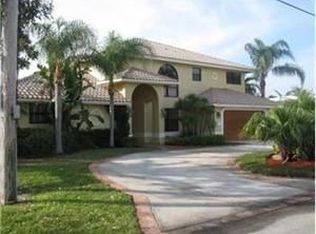 1548 SE 6th St, Deerfield Beach, FL 33441
