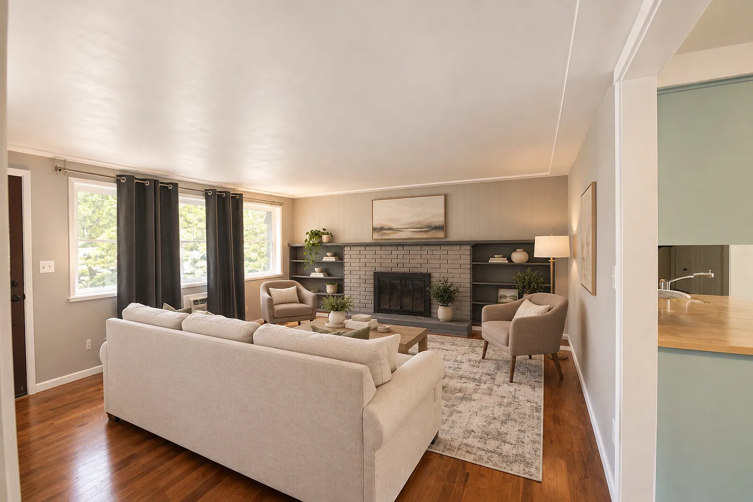 4 bed, 1462 sqft, $2,700 — Photo 3
