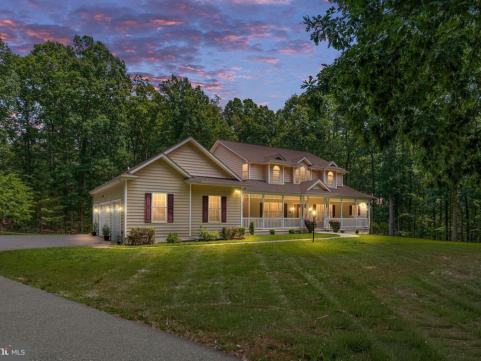 1st image of 32236 Deep Meadow Ln