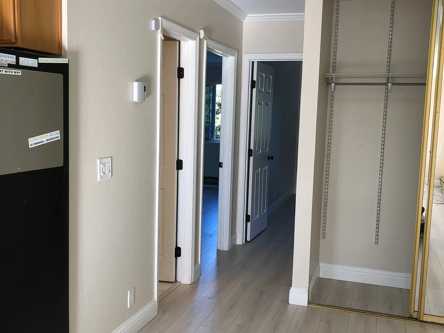 650 Alamo Ct — Photo 2