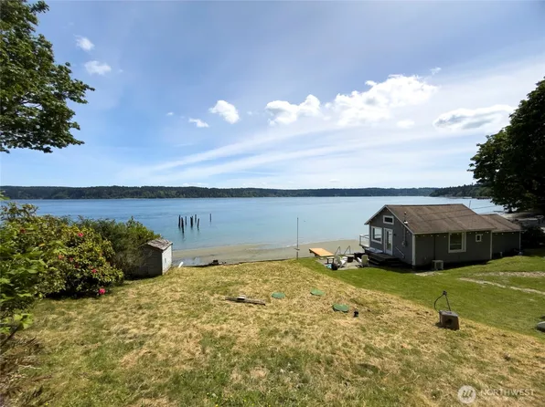 1227 Maplewood Beach Drive NW, Gig Harbor, WA 98332