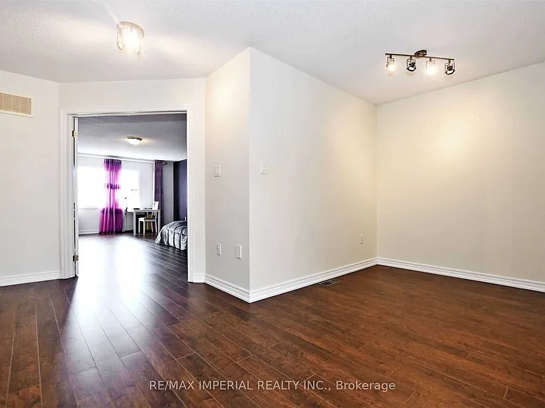 8 Townwood Dr #34 — Photo 12