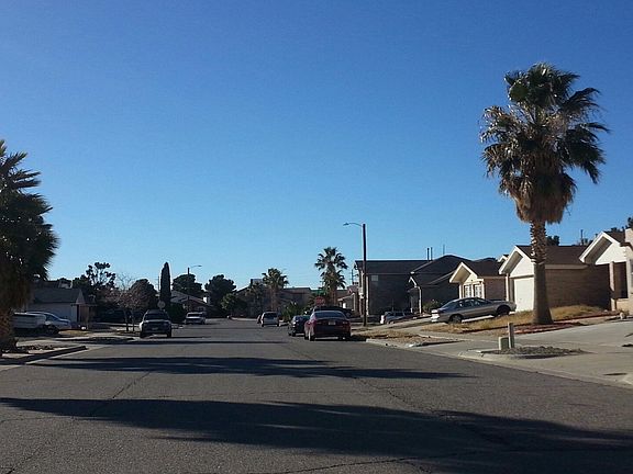 4th image of 12113 Desert Quail Ave