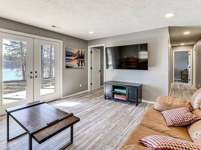 24311 Raintree Ln — Photo 10