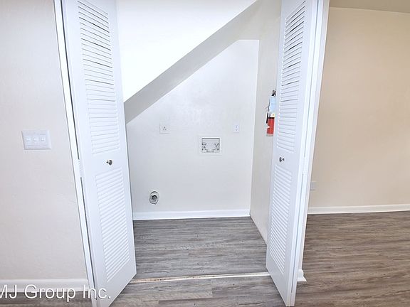 3rd image of 2402 NW 64th Pl #3097216