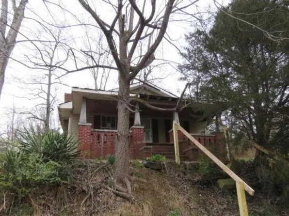 261 Elk Main St, Pioneer, TN 37847