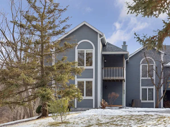 205 Mariner Drive Ct, Bayport, MN 55003