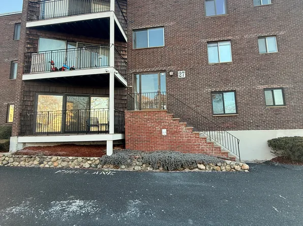 27 Alpine St APT 17, Malden, MA 02148