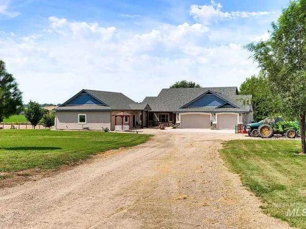 18341 Bellomy Ln, Wilder, ID 83676