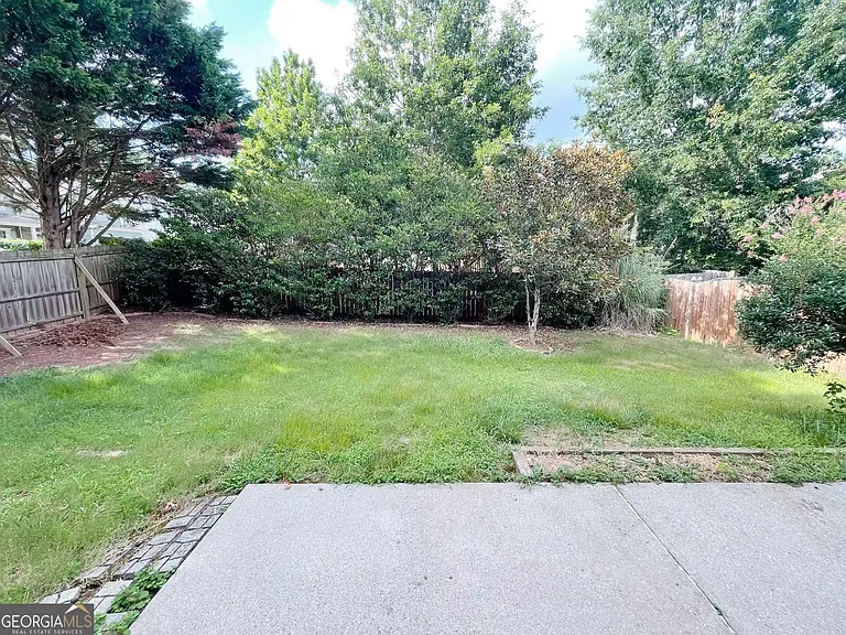 401 Norton Xing — Photo 20