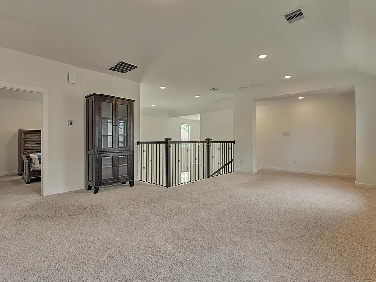 27129 Ivorywood Dr — Photo 27