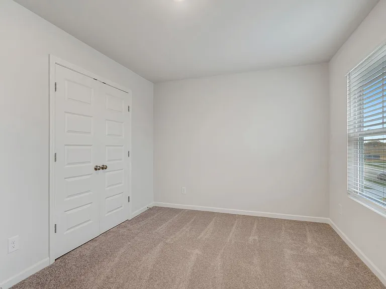 720 Emerson Ln — Photo 20