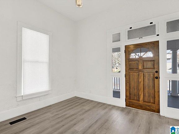 5th image of 3821 5th Ave S