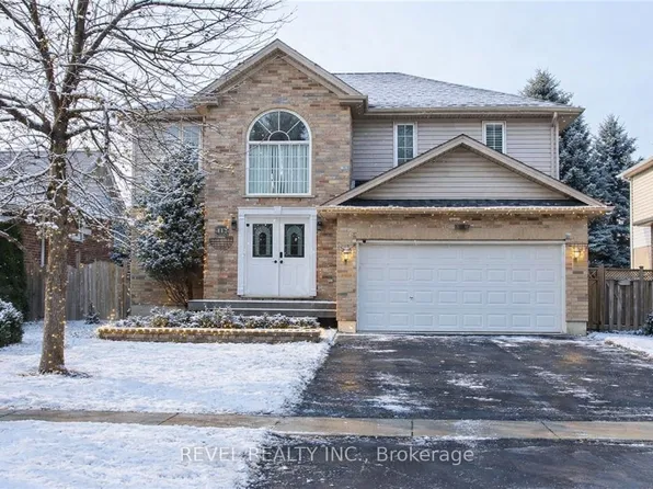 412 Olde Village Ln, Shelburne, ON L9V 3A4