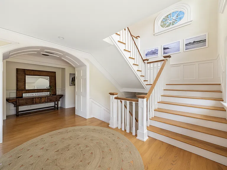 60 Prospect Hill Ln — Photo 3