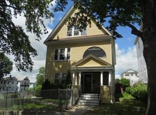 55 Harlem St #1, Worcester, MA 01610