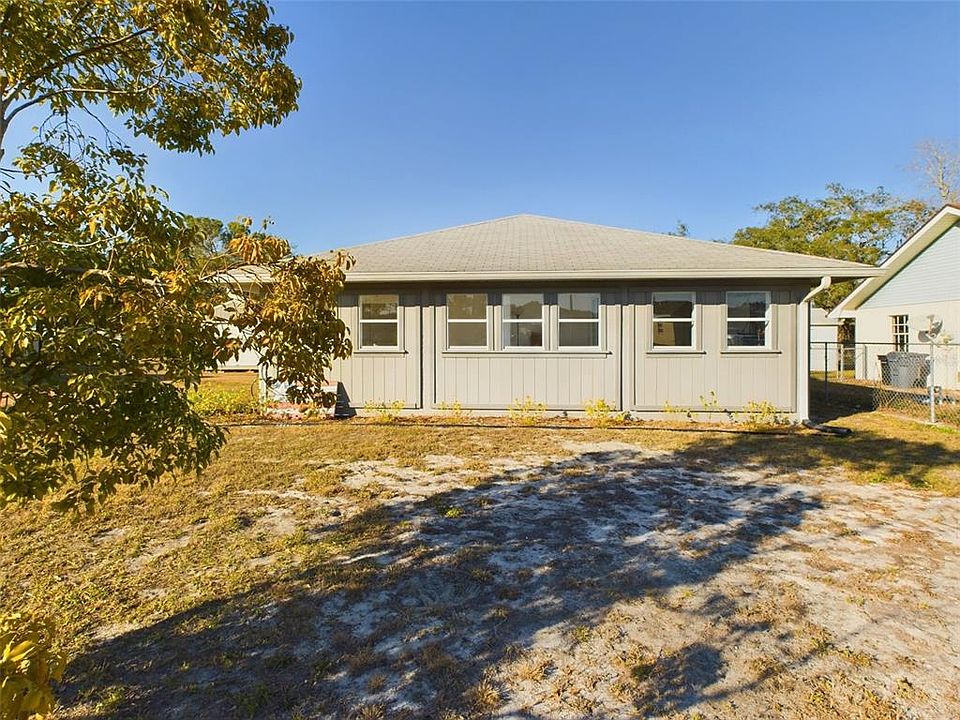 1st image of 200 HOLLAND STREET