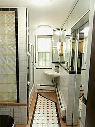 Rented by R New York