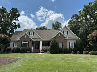 184 Maple Creek Dr, Wallace, NC 28466