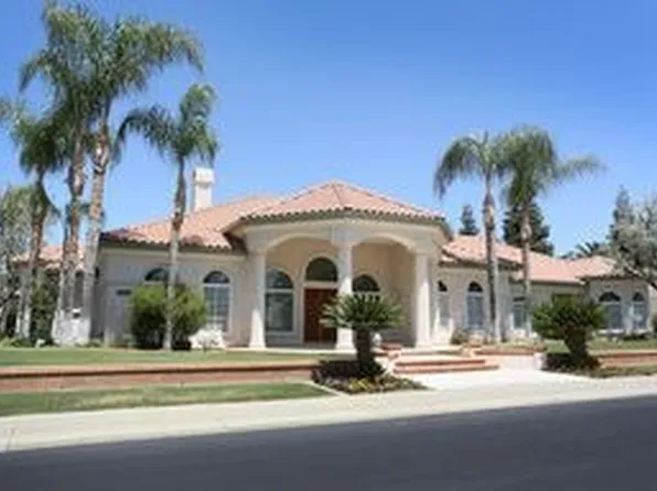 6704 Iron Oak Dr, Bakersfield, CA 93312