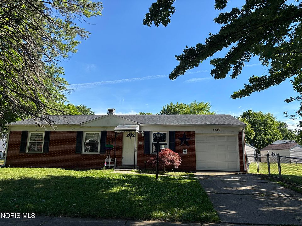1st image of 1742 E Benwick Rd