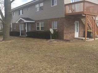 109 W Shelbourne Dr, Normal, IL 61761