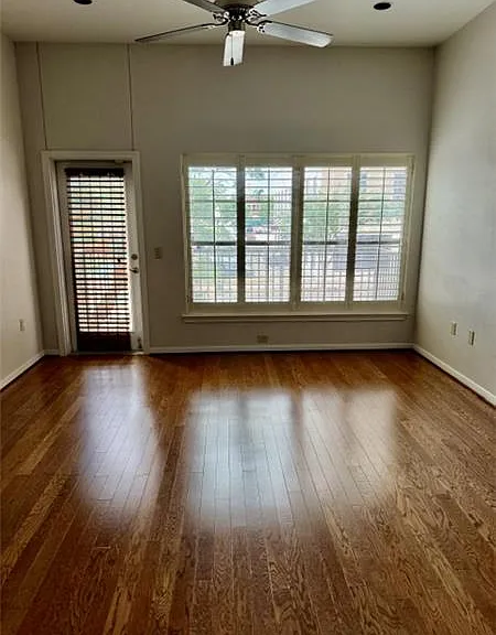330 Austin Ave #208 — Photo 17
