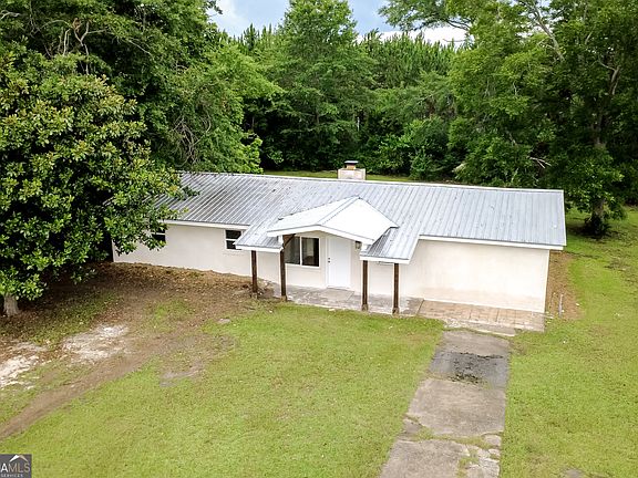 4th image of 2057 Proctor St