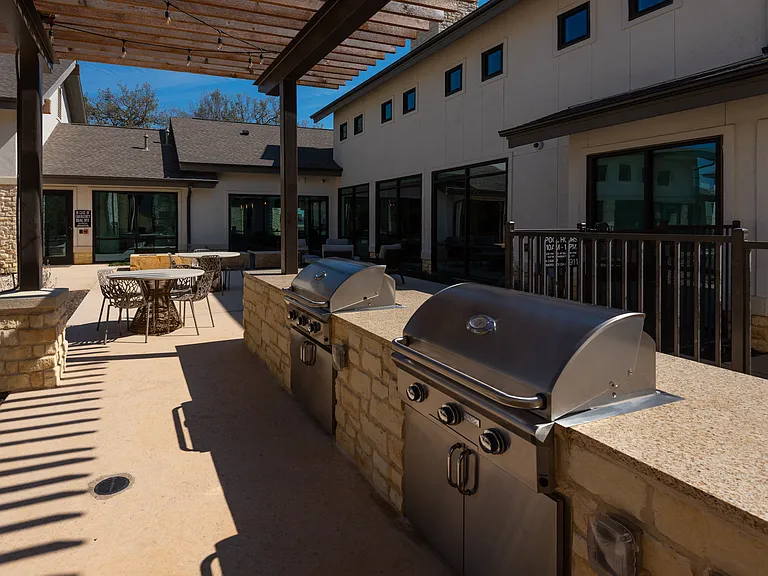 Ironridge at Hill Country Village — Photo 31