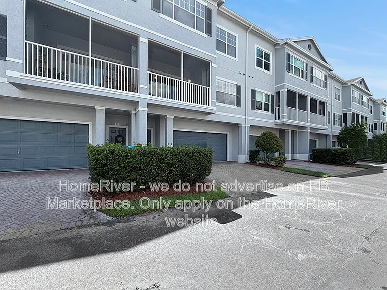 2532 Grand Central Pkwy #416 — Photo 2