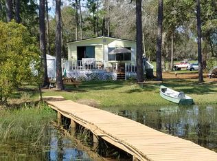 147 Silver Pond Rd, Crescent City, FL 32112