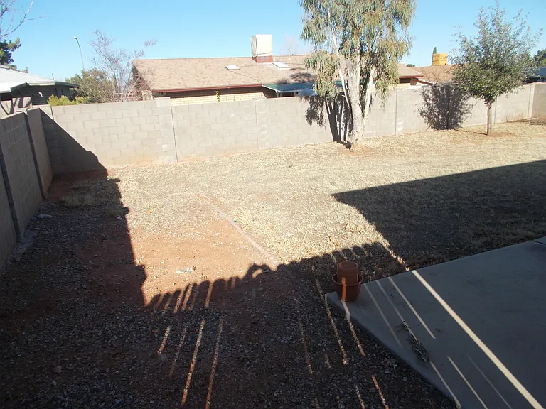 861 Catalina Dr — Photo 14