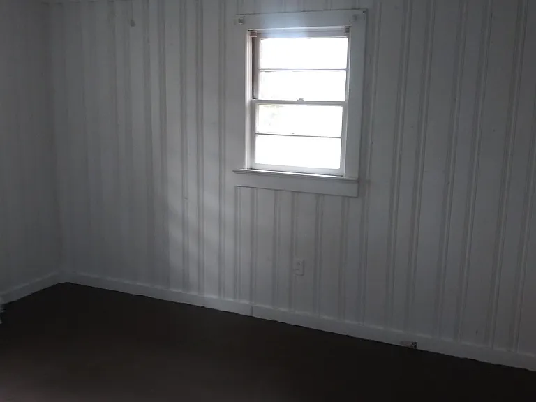 125 Nevada Bedroom